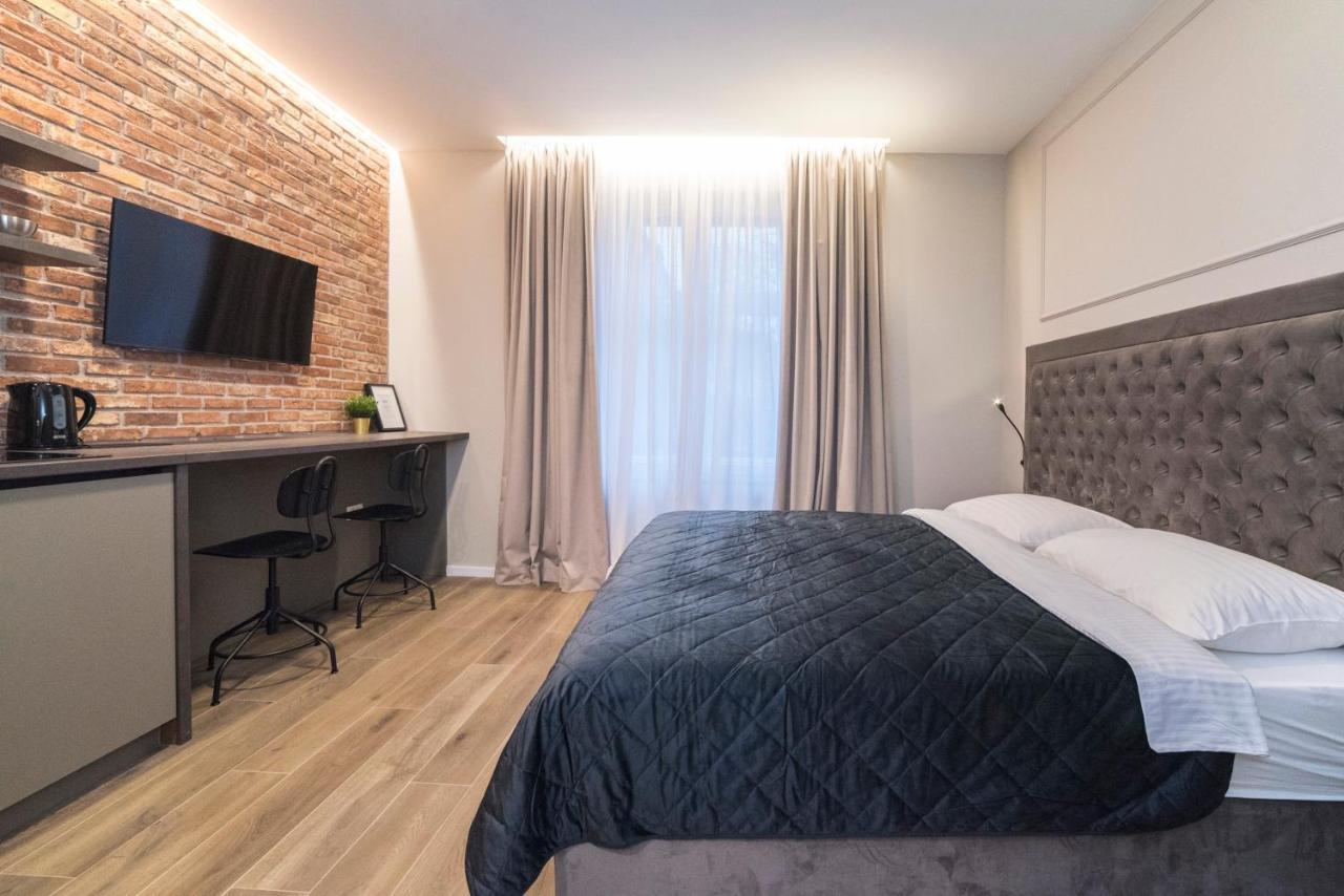 Imperial Apartment B ซาเกร็บ ภายนอก รูปภาพ
