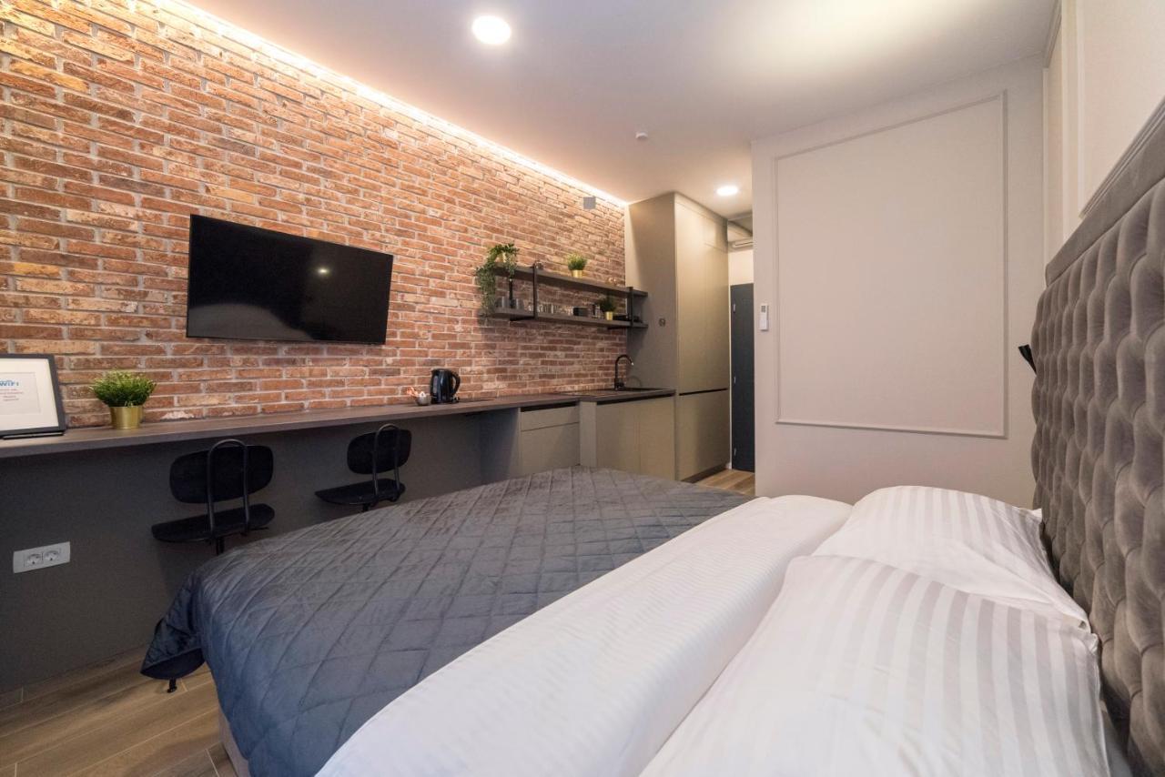 Imperial Apartment B ซาเกร็บ ภายนอก รูปภาพ