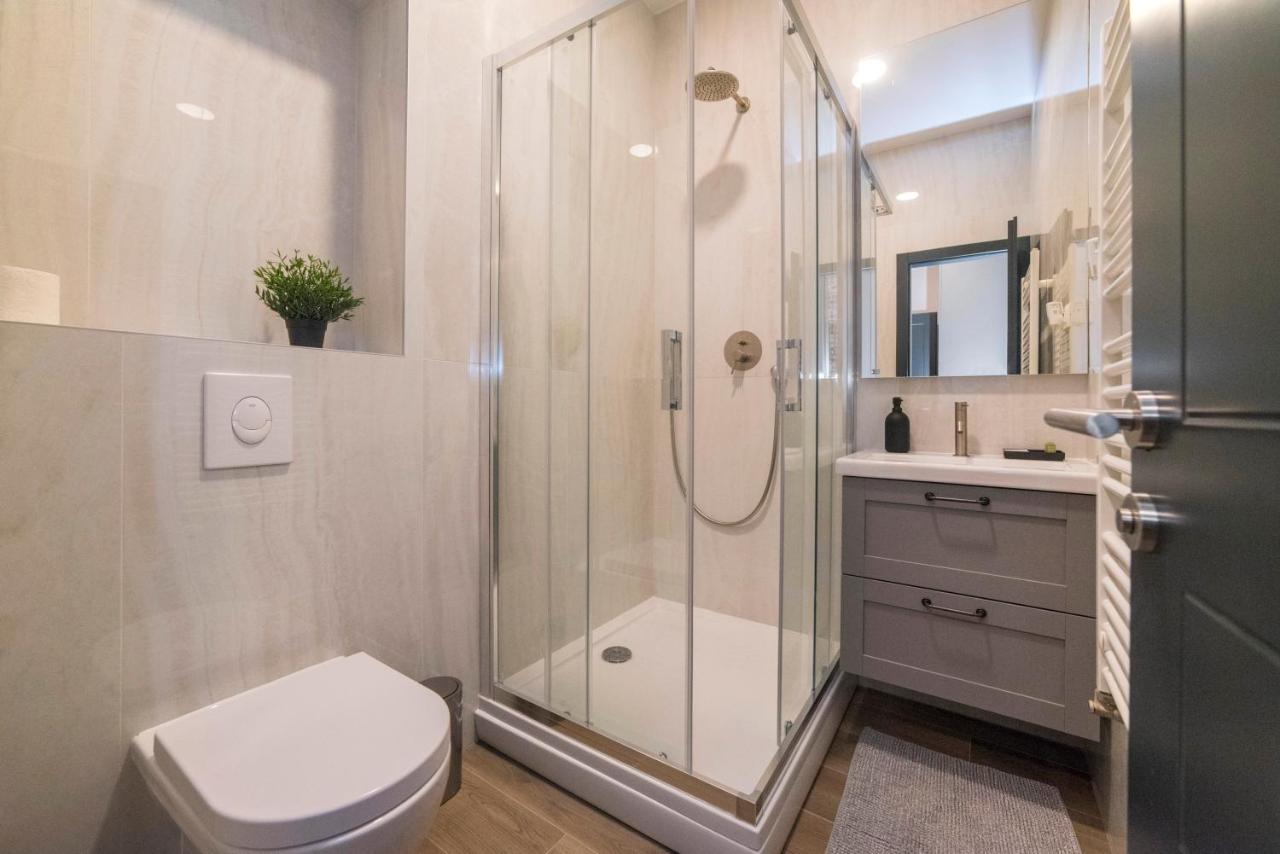 Imperial Apartment B ซาเกร็บ ภายนอก รูปภาพ