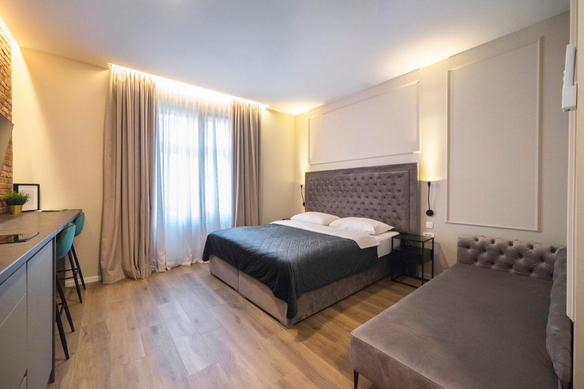 Imperial Apartment B ซาเกร็บ ภายนอก รูปภาพ